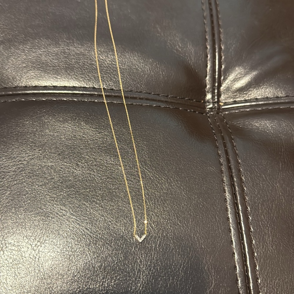 Gold Necklace - Picture 5 of 6
